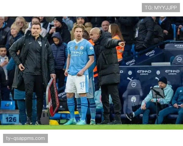 德布劳内生涯关键节点解析：从英超边缘人到世界顶级中场