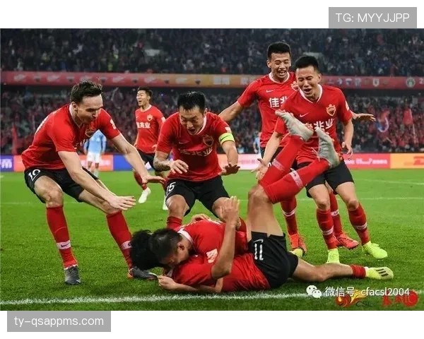 伤停补时由裁判决定：判罚延误与计时时长原则