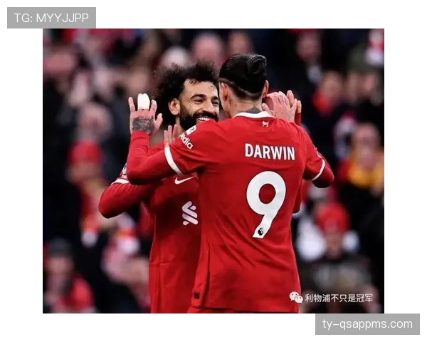 孙兴慜与萨拉赫锋线角色分化：体系驱动下的战术适配差异